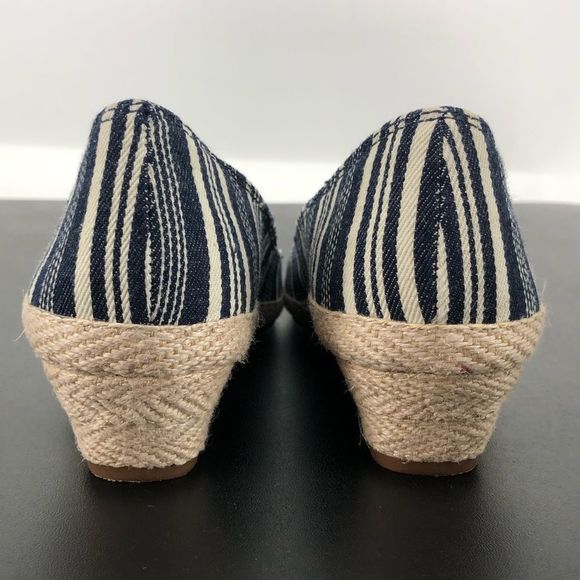 Lucky Brand Tilly Navy White Striped Round Toe Espadrille Wedges - Picture 6 of 11